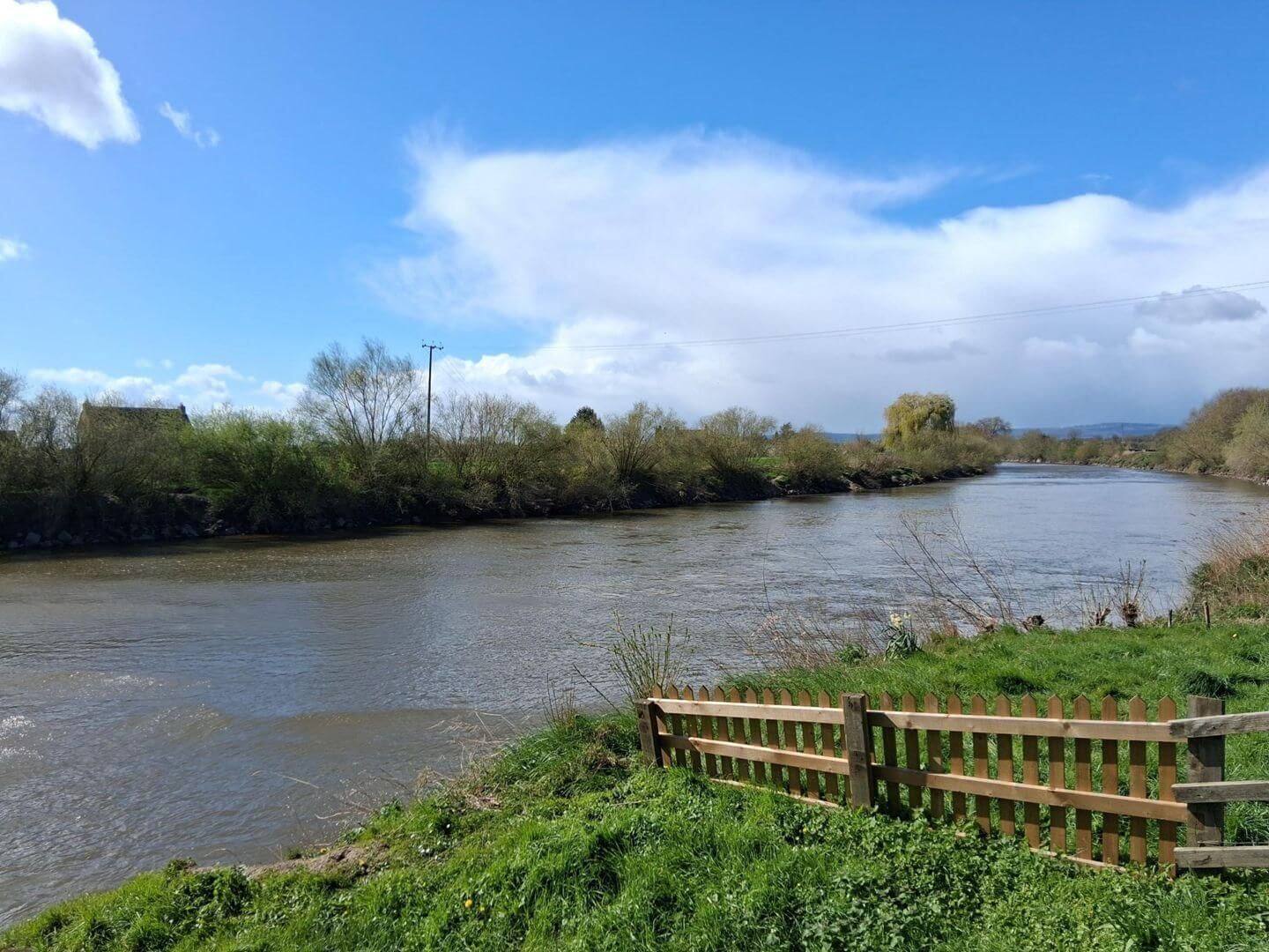 Little Woodlands Minsterworth, River Severn